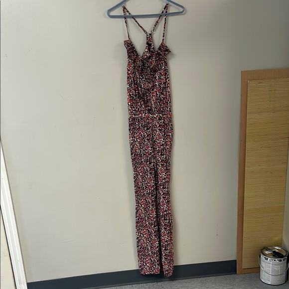 Guess Red and Black Sleeveless Jumpsuit with V-Neckline - Picture 1 of 4
